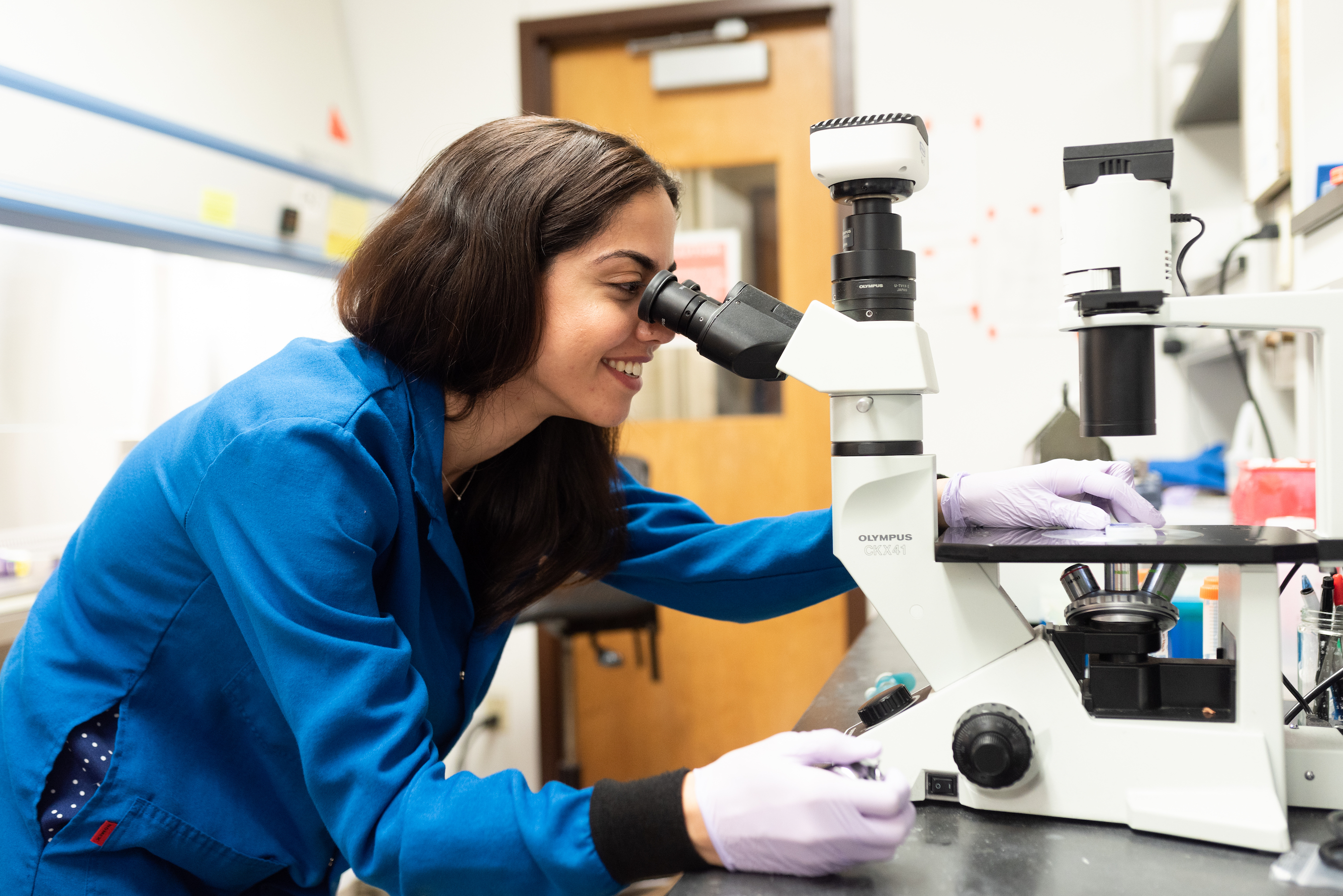 Ahlam Qerqez in the Maynard Lab, 2020