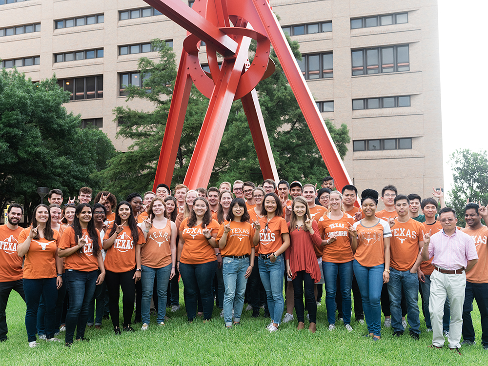 Graduates at TexasChE Clock Knot